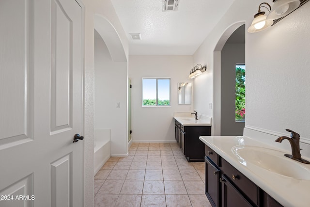 16914 E Britt Ct, Fountain Hills, AZ 85268 - full bath featuring two vanities, visible vents, and a sink