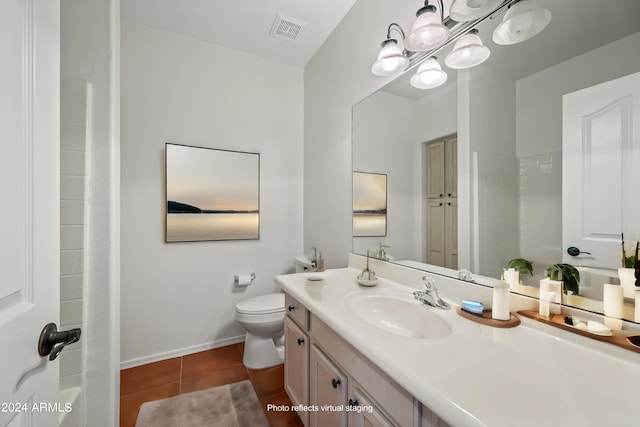 16914 E Britt Ct, Fountain Hills, AZ 85268 - full bathroom with an inviting chandelier, vanity, toilet, visible vents, and tile patterned flooring