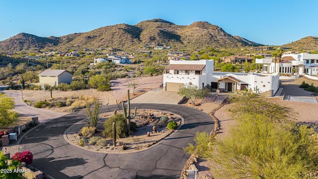view of mountain feature with a residential view