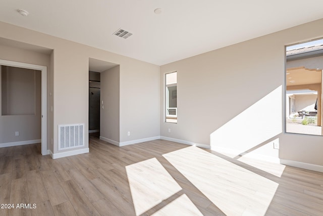 unfurnished bedroom featuring light hardwood / wood-style flooring