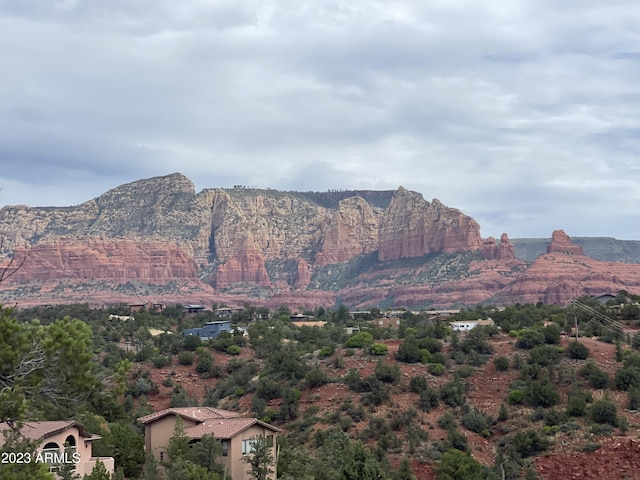 Listing photo 3 for 2 Sky Ridge Ct Unit 2, Sedona AZ 86336