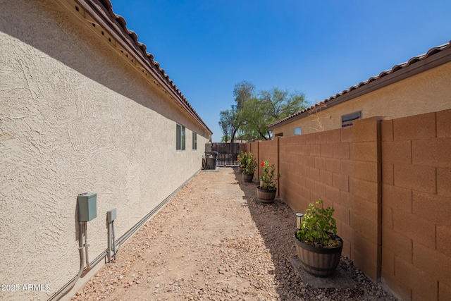 3032 W Red Fox Rd, Phoenix, AZ 85083 - view of fenced backyard