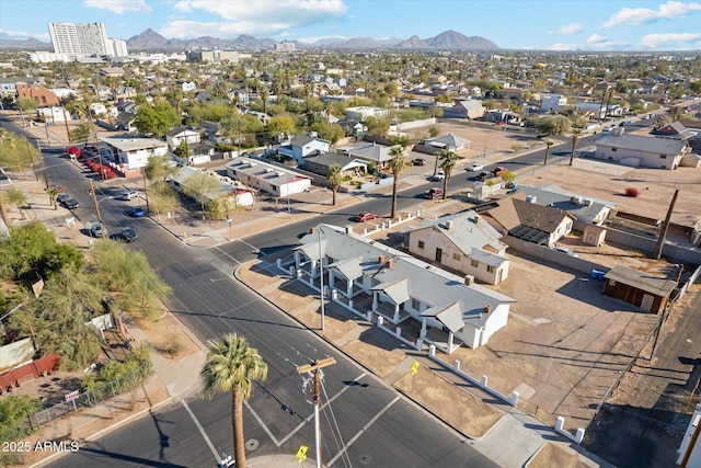 bird's eye view featuring a mountain view