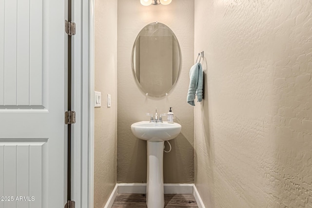 1367 S Country Club Dr Unit 1331, Mesa, AZ 85210 - bathroom with wood finished floors and baseboards