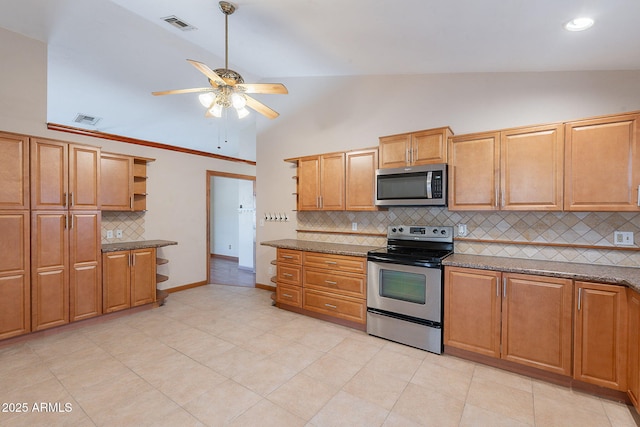 12613 N 51st Dr, Glendale, AZ 85304 - kitchen with stainless steel appliances, open shelves, a ceiling fan, tasteful backsplash, and high vaulted ceiling