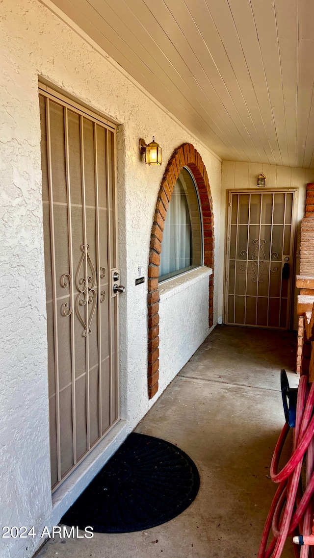 view of property entrance