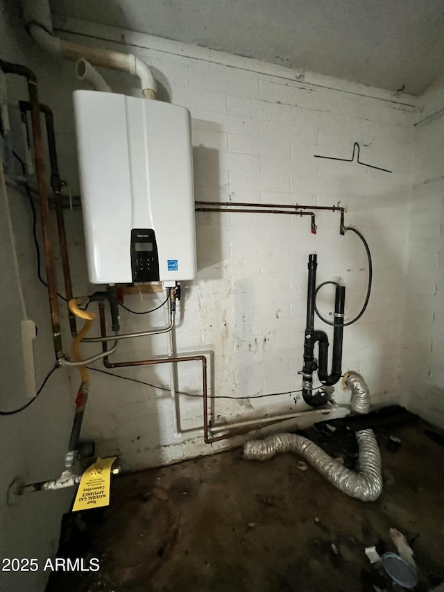 8257 E Cypress St, Scottsdale, AZ 85257 - utility room featuring tankless water heater