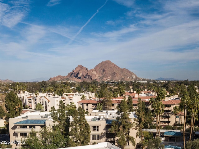 property view of mountains with a residential view