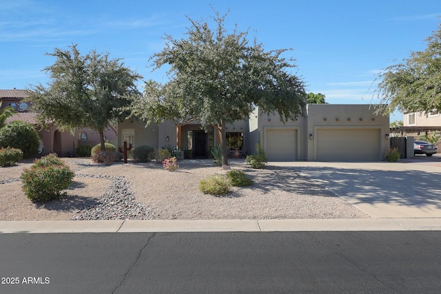 Listing photo 3 for 4808 N Litchfield Knl E, Litchfield Park AZ 85340