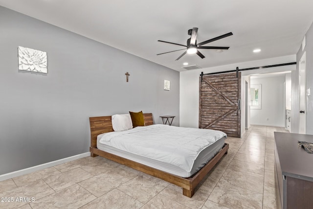 bedroom featuring visible vents, a ceiling fan, recessed lighting, a barn door, and baseboards