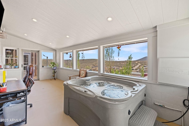 10975 E Janet Way, Dewey, AZ 86327 - interior space with a hot tub and a mountain view