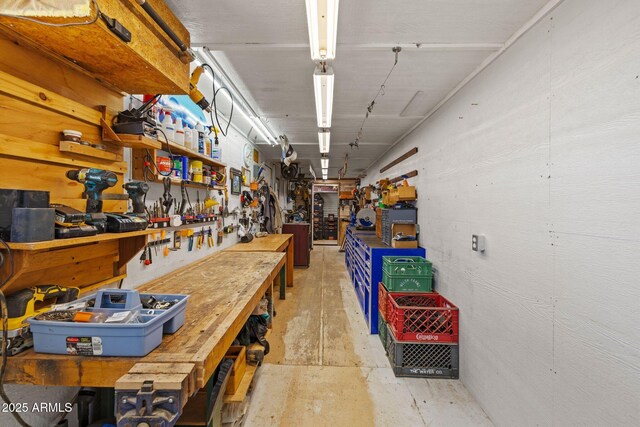 10975 E Janet Way, Dewey, AZ 86327 - view of storage room