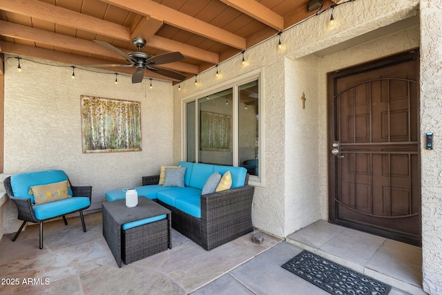 13636 N Hamilton Dr Unit 101, Fountain Hills, AZ 85268 - entrance to property featuring a patio, ceiling fan, an outdoor living space, and stucco siding
