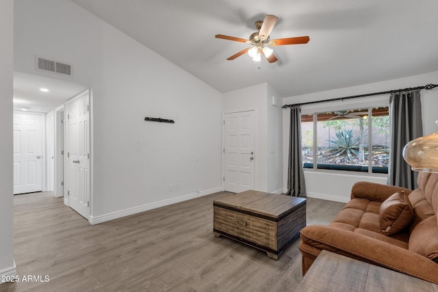 13636 N Hamilton Dr Unit 101, Fountain Hills, AZ 85268 - living room featuring baseboards, a ceiling fan, wood finished floors, and visible vents