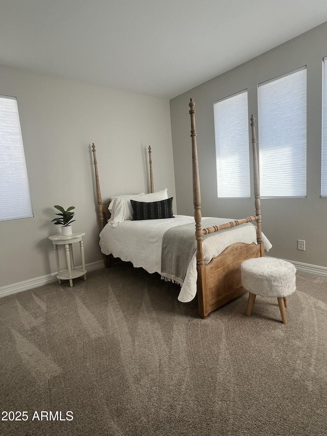 bedroom featuring carpet flooring