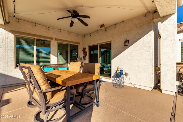 view of patio with ceiling fan