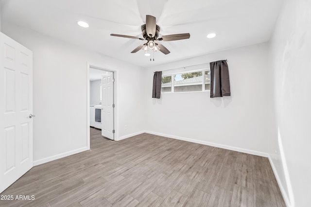 empty room with ceiling fan