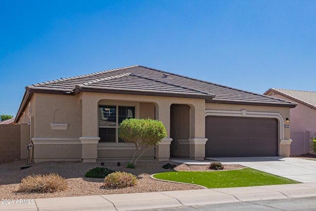 view of front of house featuring a garage