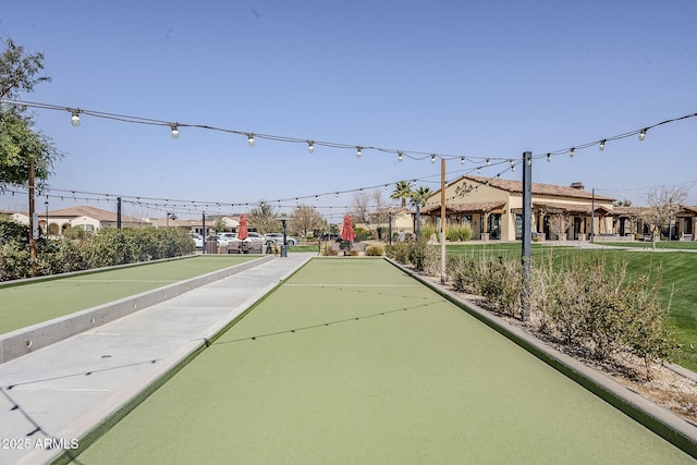 view of home's community featuring a residential view