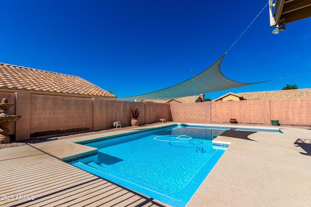 3761 W Kent Dr, Chandler, AZ 85226 - view of swimming pool featuring a fenced in pool, a fenced backyard, and a patio area