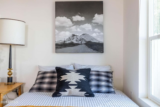 905 E Coronado Rd, Phoenix, AZ 85006 - bedroom with a mountain view