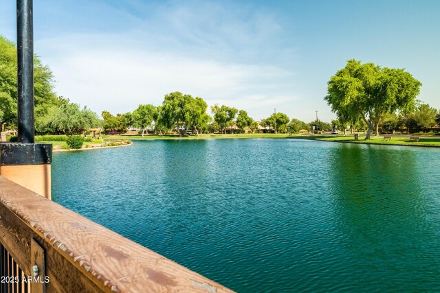 4140 E Claxton Ave, Gilbert, AZ 85297 - water view