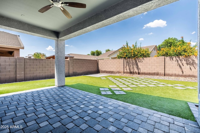 4140 E Claxton Ave, Gilbert, AZ 85297 - view of patio / terrace with a ceiling fan