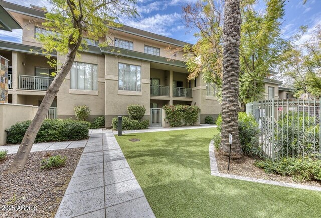 815 E Rose Ln Unit 105, Phoenix, AZ 85014 - view of building exterior