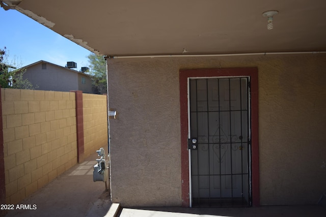 view of entrance to property