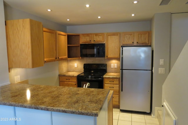 2301 E University Dr Unit 334, Mesa, AZ 85213 - kitchen featuring black appliances, a peninsula, recessed lighting, decorative backsplash, and light stone counters