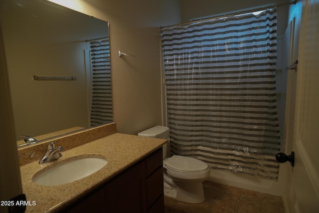 4246 Kings Canyon Way, Sierra Vista, AZ 85650 - full bath with tile patterned flooring, vanity, toilet, shower / tub combo with curtain, and a textured wall