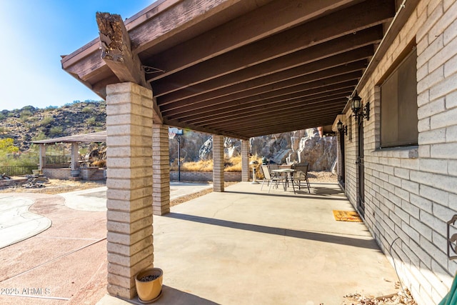 11237 N 15th Ln, Phoenix, AZ 85029 - view of patio / terrace with outdoor dining area