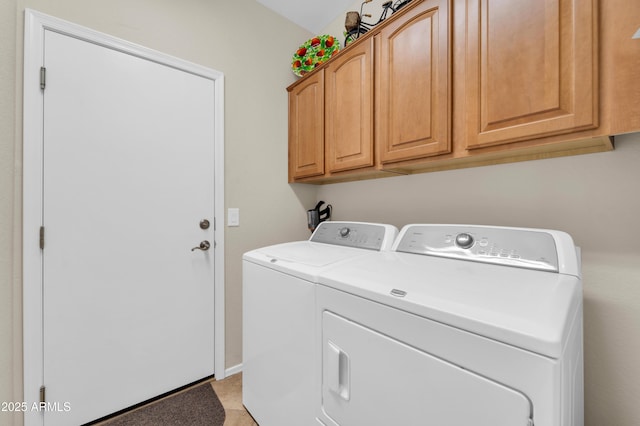 3214 N 138th Dr, Avondale, AZ 85392 - laundry area with independent washer and dryer, cabinet space, and baseboards