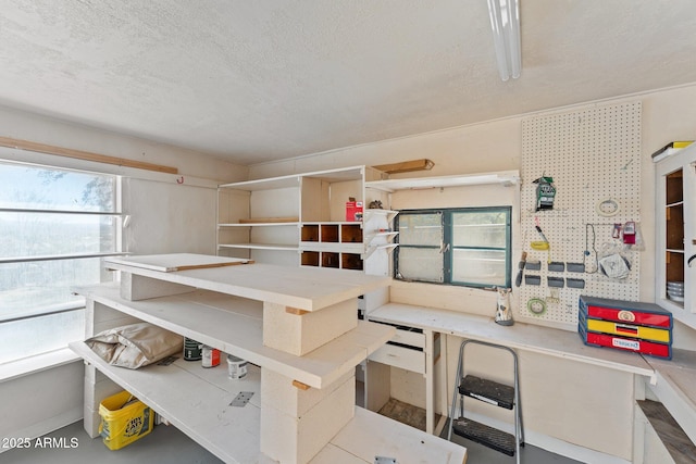 637 Chaparral Rd, Wickenburg, AZ 85390 - view of storage room