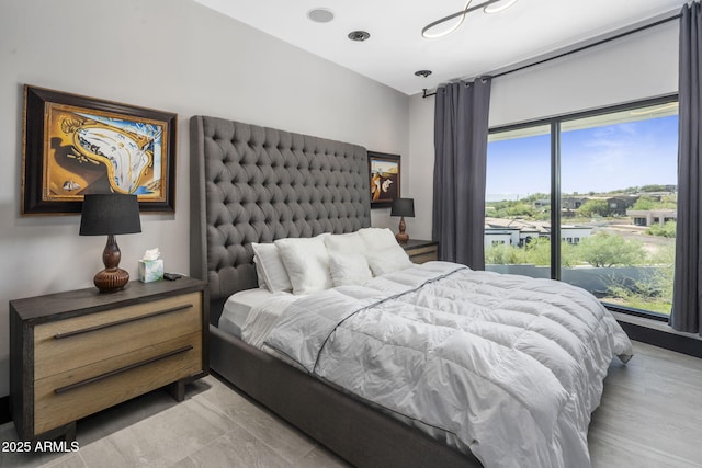 3282 E Palo Verde Dr, Paradise Valley, AZ 85253 - bedroom featuring access to exterior