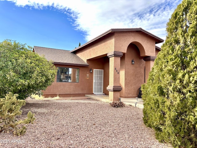 view of front of house