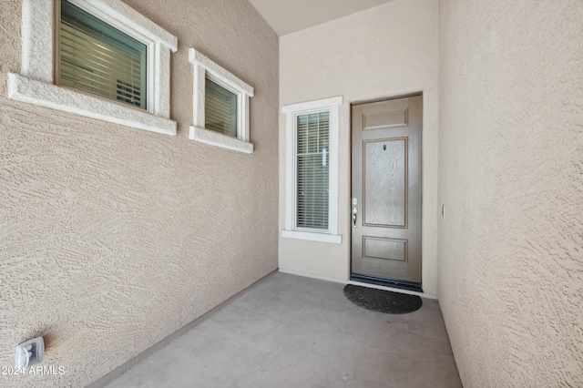 view of entrance to property