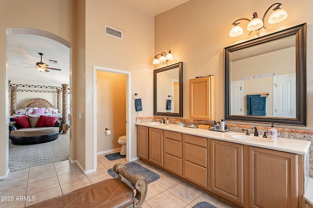 4554 W Detroit St, Chandler, AZ 85226 - full bathroom featuring toilet, a sink, visible vents, and ensuite bath