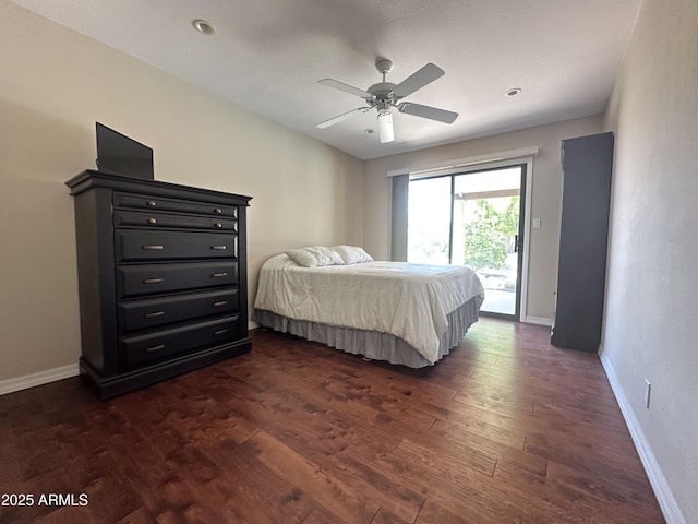 9476 E Laurel Ln, Scottsdale, AZ 85260 - bedroom with access to exterior, dark wood-style flooring, baseboards, and ceiling fan