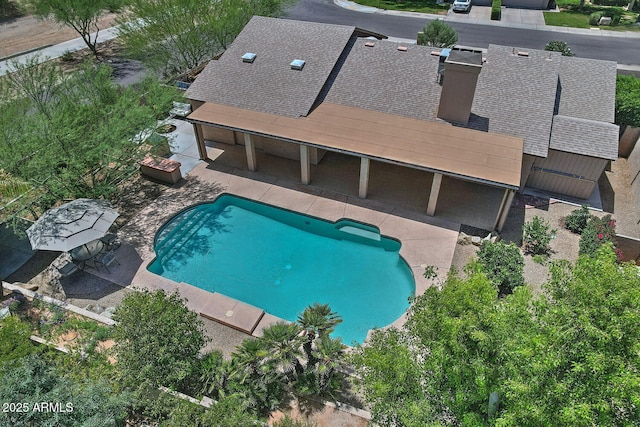 9476 E Laurel Ln, Scottsdale, AZ 85260 - outdoor pool with a patio