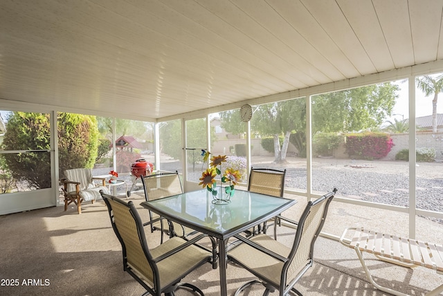 view of sunroom / solarium