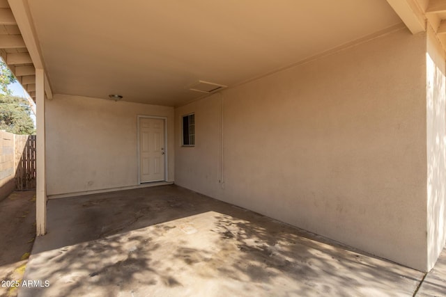 6139 N 31st Dr, Phoenix, AZ 85017 - view of patio / terrace with fence