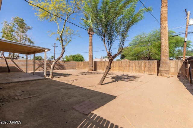 6139 N 31st Dr, Phoenix, AZ 85017 - view of yard featuring a fenced backyard and a patio area