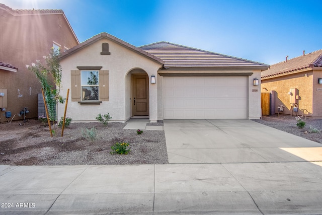 view of front of property featuring a garage