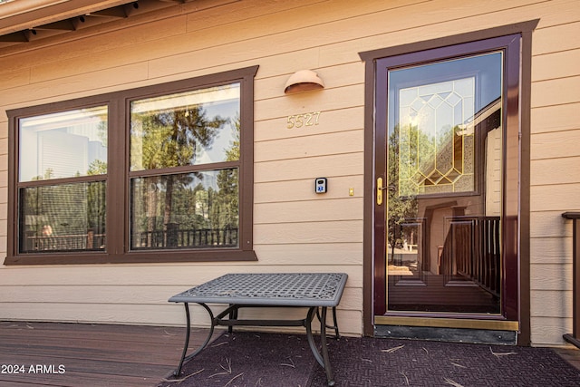 view of entrance to property