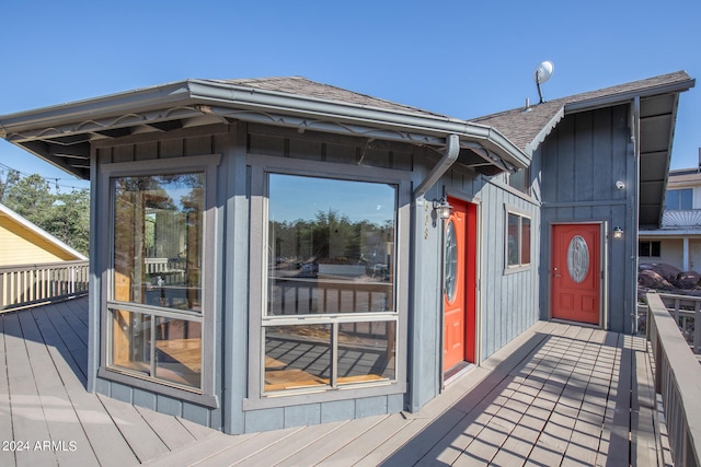 view of wooden deck