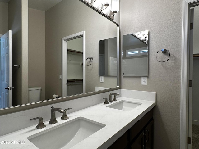 351 N Newport St, Chandler, AZ 85225 - bathroom with double vanity and a walk in closet