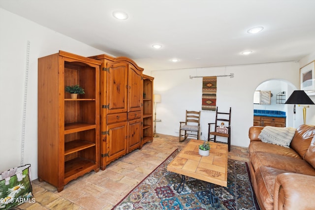 living room featuring recessed lighting