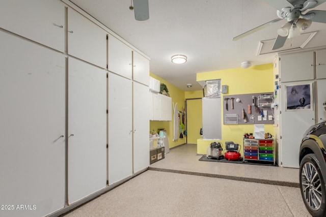 garage featuring ceiling fan