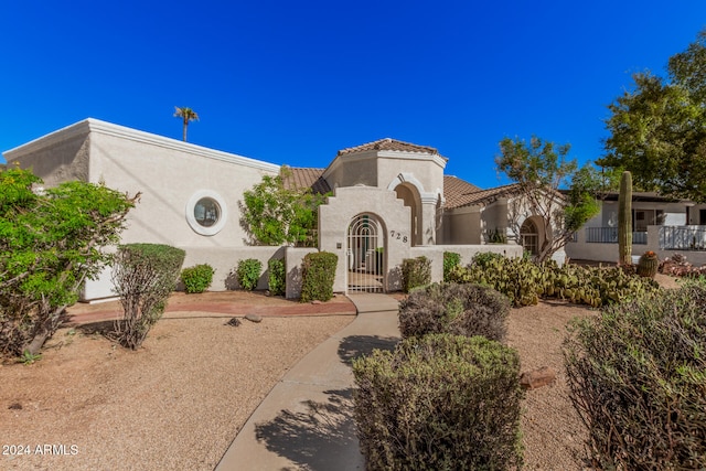 view of mediterranean / spanish-style house